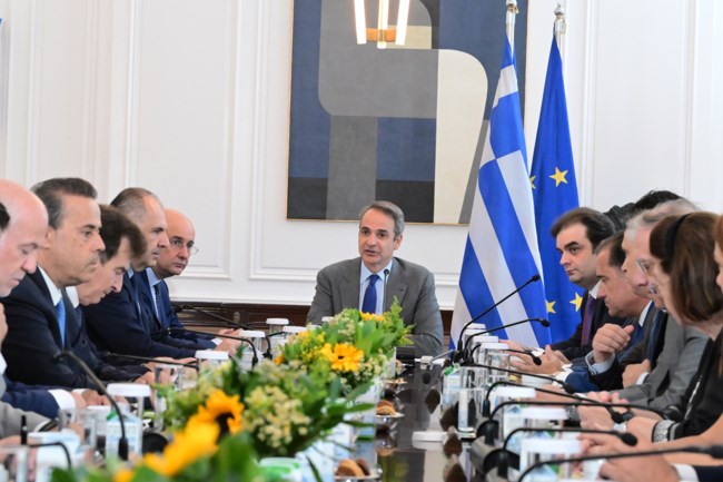 Μητσοτάκης στο υπουργικό: Να μη χαθεί ούτε ένα ευρώ από το Ταμείο Ανάκαμψης - 25 μεταρρυθμίσες ως το τέλος του έτους