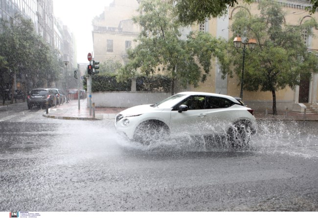 Έκτακτο δελτίο επιδείνωσης καιρού: Ισχυρές βροχές και καταιγίδες τις επόμενες ώρες - Πού θα χτυπήσουν τα φαινόμενα
