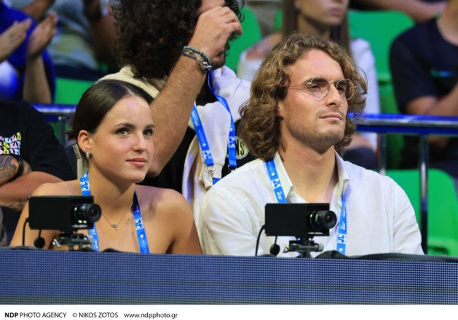 ΤΣΙΤΣΙΠΑΣ ΑΔΕΡΦΗ