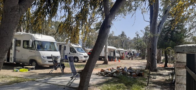 Τουρίστες Δρέπανο Καραντίνα