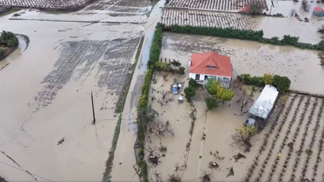 Κακοκαιρία Bora: Η Λήμνος έγινε λίμνη - Εικόνες από ψηλά δείχνουν την καταστροφή, βυθίστηκε στη λάσπη [βίντεο]