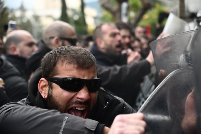εξωση Κολοβου