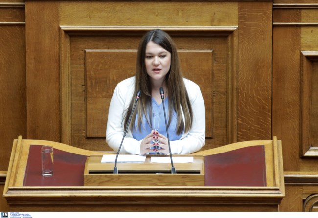 ΜέΡΑ 25: Ανεξαρτητοποίηση Αδάμου - Σοβαρές αιχμές κατά του Γ. Βαρουφάκη για αυταρχικές συμπεριφορές