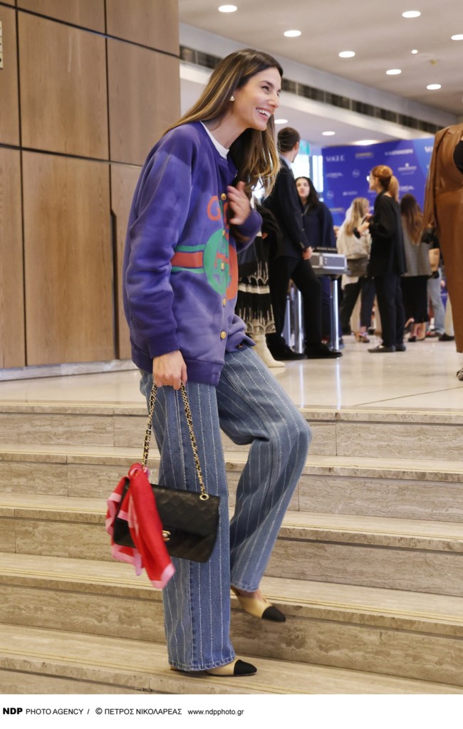 Ηλιάνα Παπαγεωργίου: Το στιλάτο πρωινό look της με Gucci ζακέτα και Chanel τσάντα και γόβες