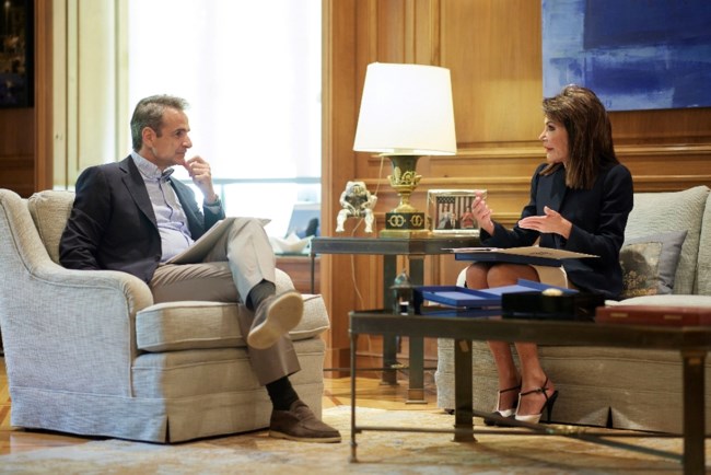 Συνάντηση Μητσοτάκη με Γιάννα Αγγελοπούλου - Ο απολογισμός της Επιτροπής "Ελλάδα 2021" και το πλεόνασμα 4,7 εκατ. ευρώ