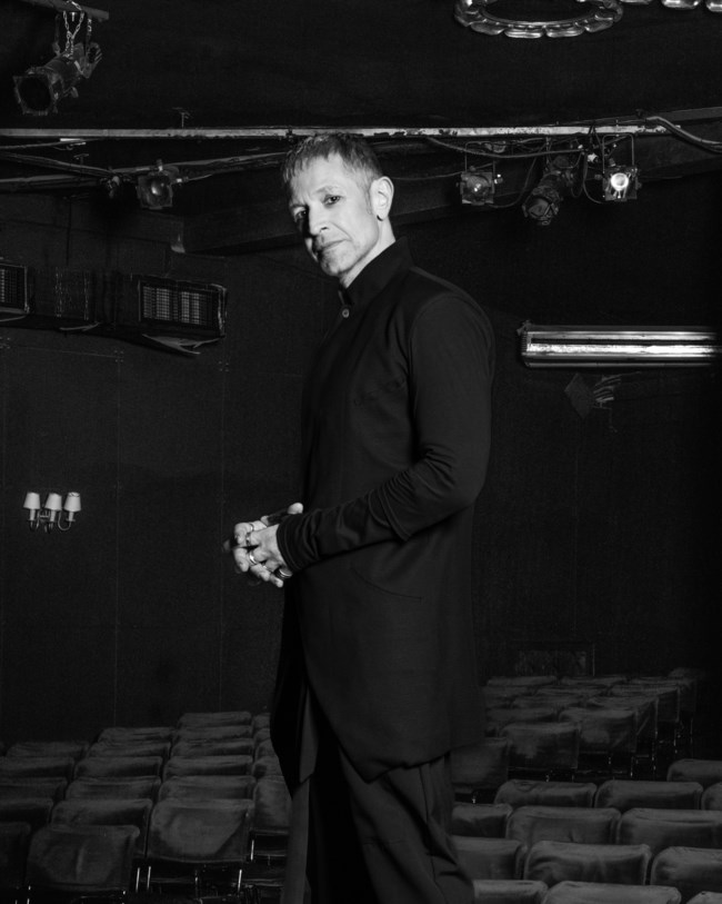 ΑΙΜΙΛΙΟΣ ΧΕΙΛΑΚΗΣ