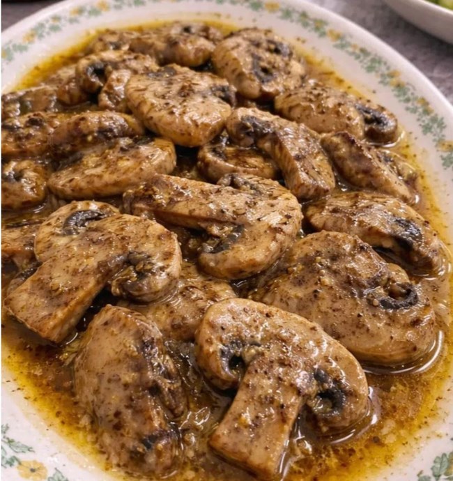 Μανιτάρια με μουστάρδα στο τηγάνι: Ο μεζές της τελευταίας στιγμής, γρήγορα, εύκολα και κυρίως νόστιμα