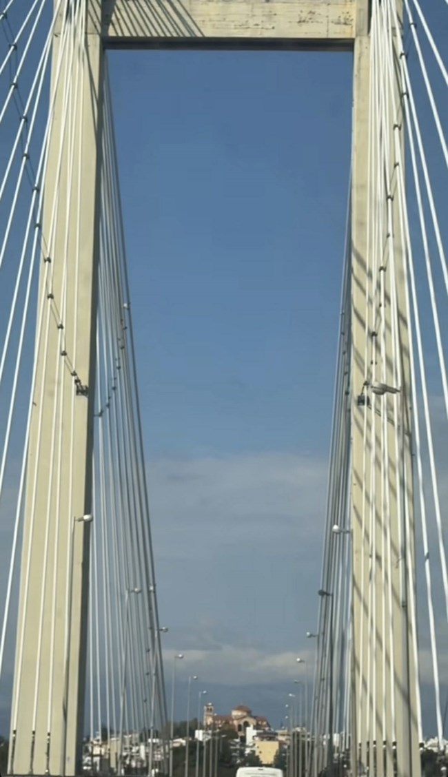 Η Φαίη Σκορδά σε χαλαρή εξόρμηση στη Χαλκίδα πριν από το γάμο: Σε ψαροφαγικό στέκι