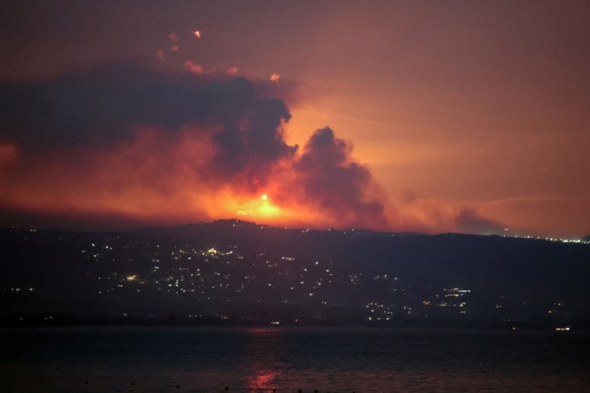 Ενταση στη Μ. Ανατολή:  Η Χεζμπολάχ χτύπησε το Ισραήλ - "Θα κάνουμε τα πάντα να προστατέψουμε τη χώρα" λέει ο Νετανιάχου