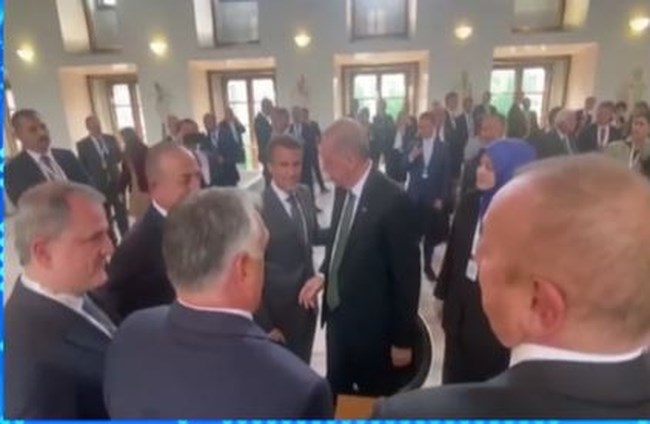 μακρον