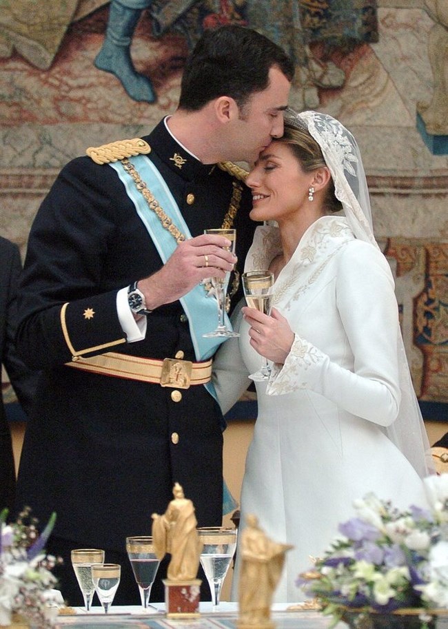QUEEN LETIZIA