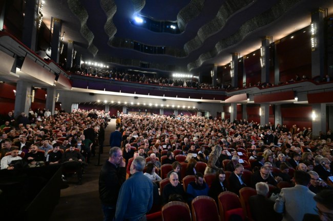 ΤΣΙΠΡΑΣ ΠΑΡΟΥΣΙΑΣΗ