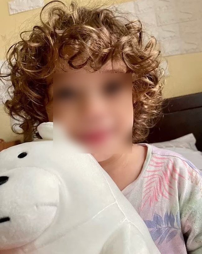 Πατέρας Καρολάιν: Η μικρή Λυδία ξέρει πως η μητέρα της είναι νεκρή αλλά δεν ξέρει ότι τη σκότωσε ο πατέρας της