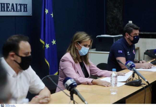 Ζωή Ράπτη: Ποια είναι η υφυπουργός Υγείας που έλαβε μέρος στην τακτική ενημέρωση για τον κορονοϊό