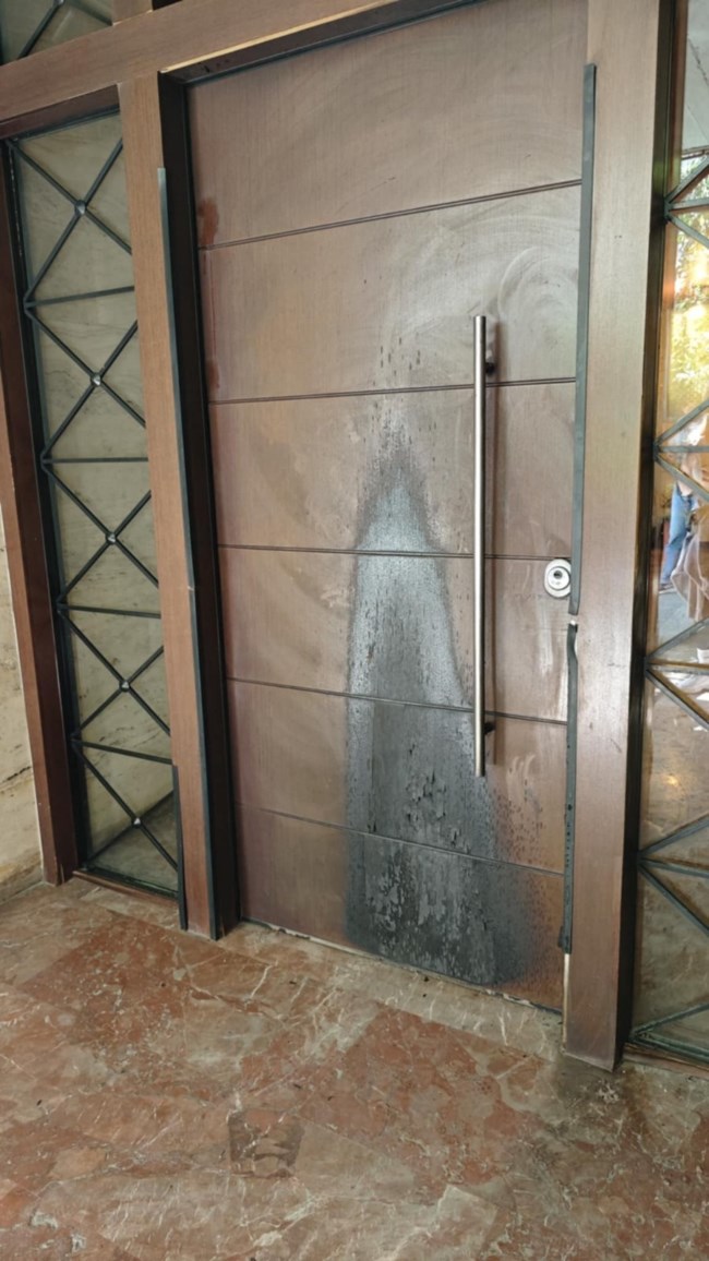 Εμπρηστική επίθεση στο σπίτι του πρώην προέδρου του ΕΟΔΑΣΑΑΜ, Χρήστου Παπαδημητρίου