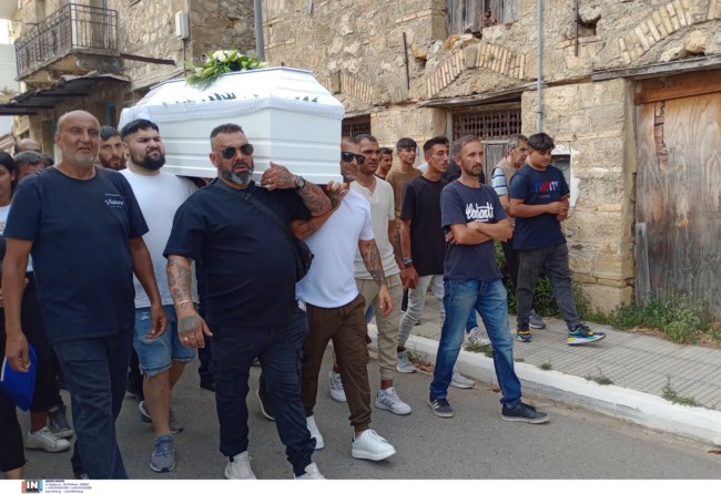 Κηδεία 11χρονης
