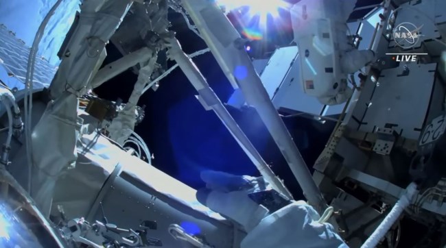 NASA: Live η "βόλτα" των αστροναυτών του Expedition 68 στο διάστημα- Συναρπαστικές εικόνες [Βίντεο]