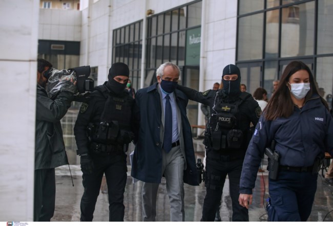 Ψευτογιατρός