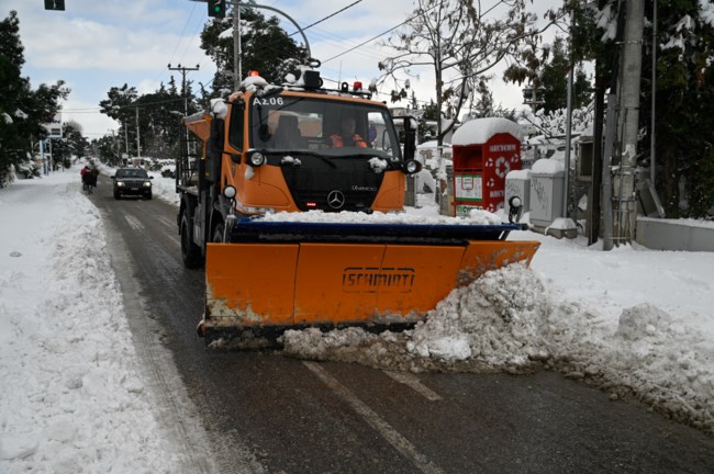 Κακοκαιρία "Ελπίς": Θα αποζημιωθούν οι δημότες Πεντέλης, που ναύλωσαν εκχιονιστικά με δικά τους έξοδα
