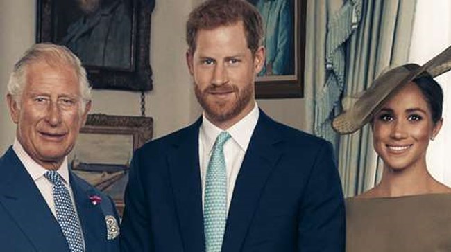 Πρίγκιπας Χάρι: Οργισμένοι οι Βρετανοί με τη συνέντευξη για τον Κάρολο -Το 67% ζητά να του αφαιρεθεί ο τίτλος "HRH", σύμφωνα με έρευνα