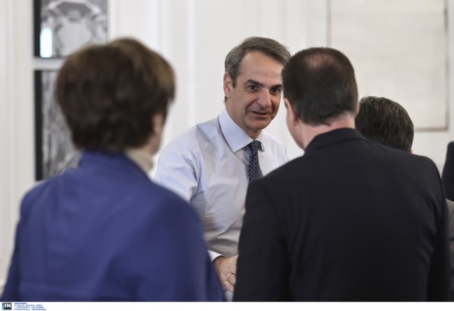Αγρότες στο Μαξίμου: Συνεχίζουμε τον αγώνα, δυναμώνουμε τα μπλόκα- Δεν έμειναν ικανοποιημένοι από τις παροχές Μητσοτάκη