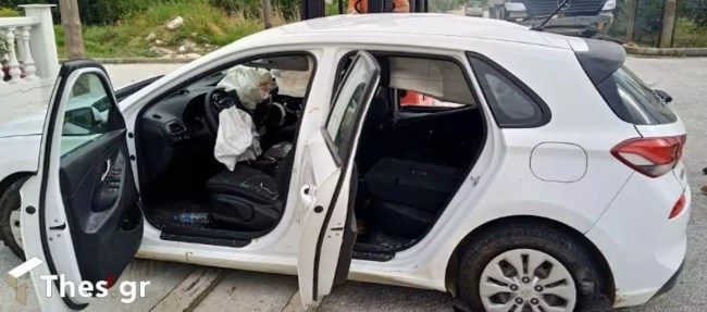 Καβάλα: Τροχαίο με επτά τραυματίες – Αυτοκίνητο συγκρούστηκε μετωπικά με φορτηγό