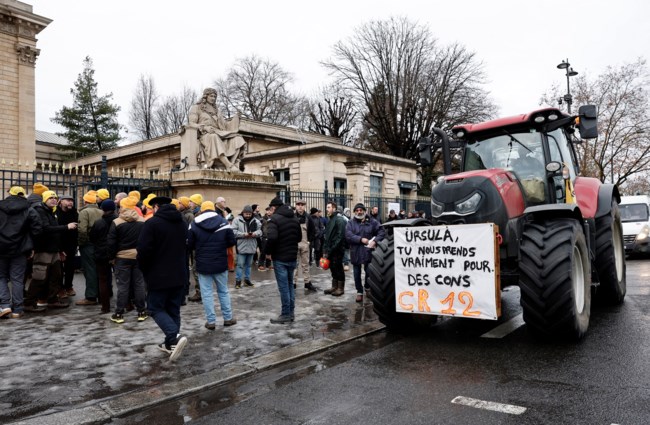 ΓΑΛΛΙΑ ΑΓΡΟΤΕΣ ΔΙΑΜΑΡΤΥΡΙΕΣ ΠΑΡΙΣΙ