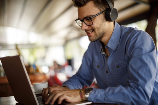 21 χρόνια E-Learning ΕΚΠΑ – Το success story του Oργανισμού με τα 400+ Επιμορφωτικά Προγράμματα