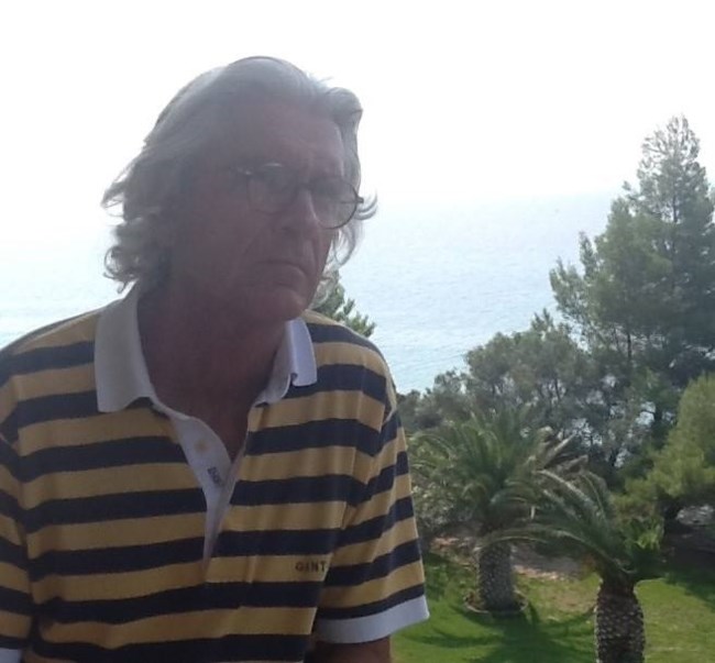 Ο Σάκης Μουμτζής στο TheTOC για την ακύρωση της ομιλίας του, τον ΣΥΡΙΖΑ και τον "Αριστερόστροφο Φασισμό"