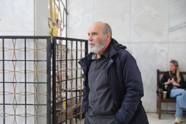 μανουσακης