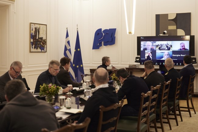 Δύο ώρες διήρκησε η σύσκεψη στο Μαξίμου-Τι είπαν οι Λέκκας-Παπαζάχος στον Μητσοτάκη για τους σεισμούς στη Σαντορίνη
