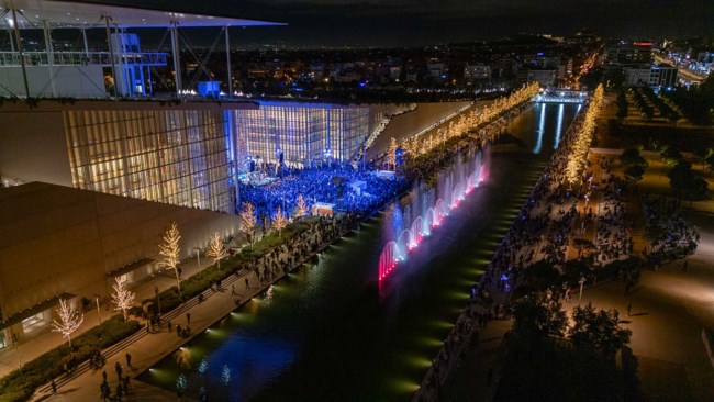 ιδρυμα νιαρχοσ