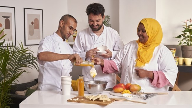 Η νέα γλυκιά αποστολή του Ben & Jerry’s στηρίζει τους πρόσφυγες