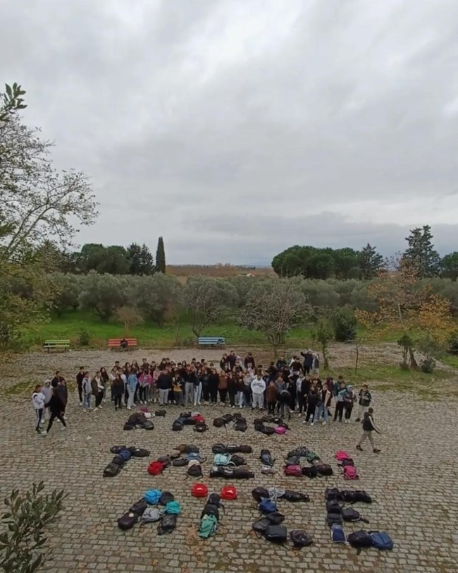 Αϊσέ μαθητές