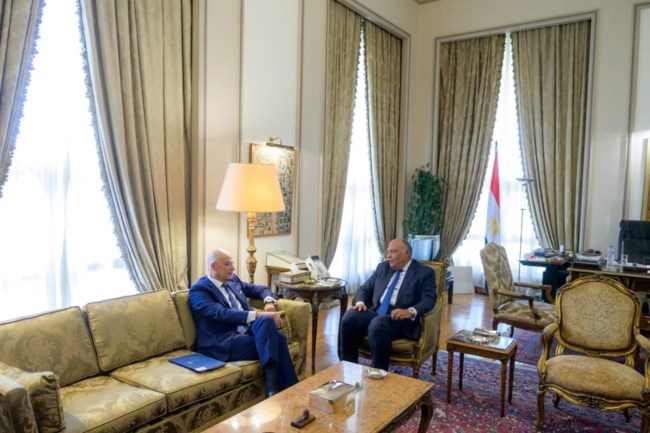 Νικος Δενδιας