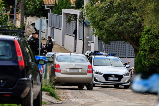 Γλυφάδα: Θα σκοτώσω και τα αδέλφια μου αν με αφήσετε πάλι ελεύθερο, είπε ο 46χρονος στους αστυνομικούς [εικόνες - βίντεο]