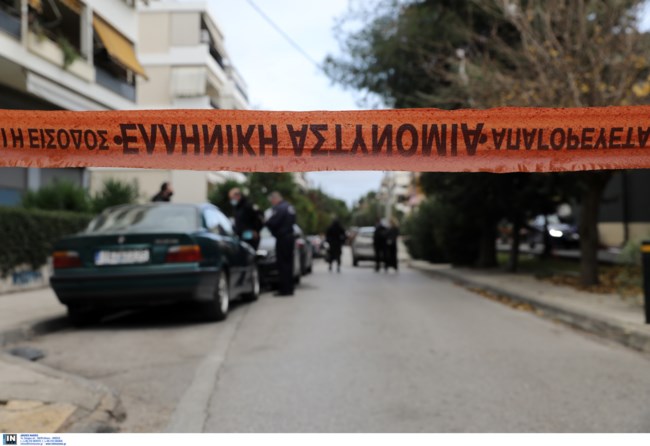Συγκλονιστικές εικόνες από την δολοφονική επίθεση στα Βριλήσσια - Γνωστός άνθρωπος της νύχτας ο νεκρός