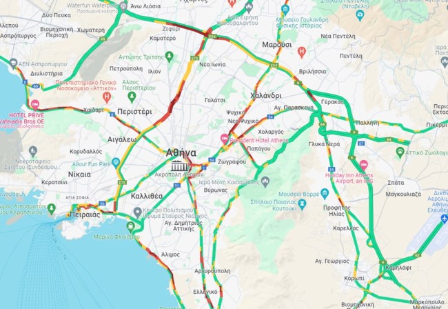 Στο "κόκκινο" και σήμερα ο Κηφισός - Καθυστερήσεις στην Αττική Οδό - Δείτε live την κίνηση