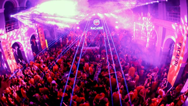 BACARDI ΠΑΤΡΙΝΟ ΚΑΡΝΑΒΑΛΙ