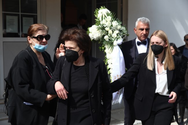 κηδεια παπασταθη