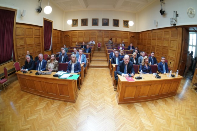 ΟΠΕΚΕΠΕ: Αυτό είναι το προεδρείο της Εξεταστικής Επιτροπής
