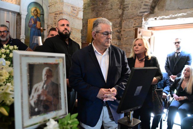 ΠΕΤΡΟΛΟΥΚΑΣ ΧΑΛΚΙΑΣ