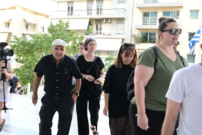 Δολοφονία Ζακ Κωστόπουλου: Κάθειρξη 5 ετών στον κοσμηματοπώλη και 6 ετών στον μεσίτη- "Στην κόλαση να πάτε", φώναζαν στο δικαστήριο