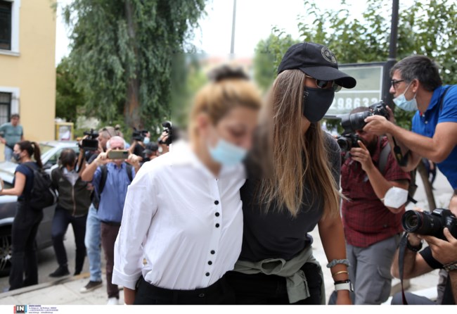 Ελένη Πολυχρονοπούλου: Η ώρα της απολογίας για τα 7,8 κιλά ηρωίνης- Μαζί και ο ποδοσφαιριστής σύντροφός της [εικόνες]
