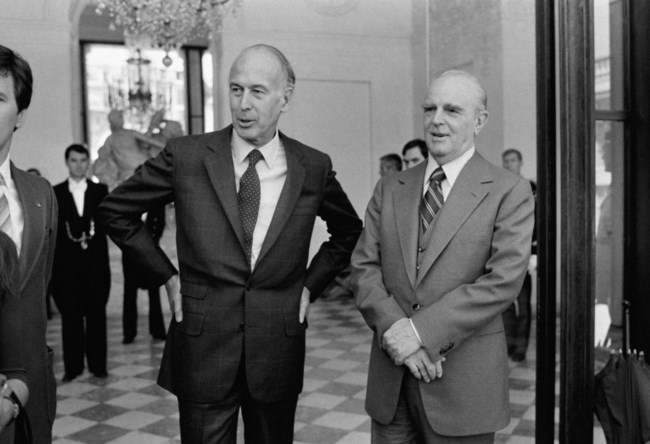 Σαν σήμερα, ο Ζισκάρ ντ΄Εστέν επισκέπτεται την Ελλάδα- Ο πρώτος αρχηγός κράτους μετά την πτώση της δικτατορίας