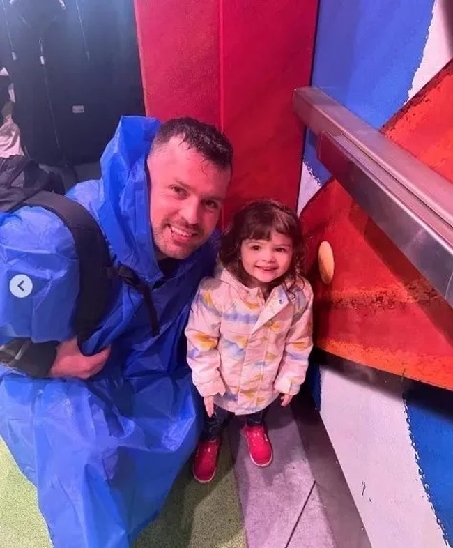 ΑΡΙΖΟΝΑ ΠΑΤΕΡΑΣ ΑΥΤΟΚΤΟΝΗΣΕ - ΕΥΘΥΝΟΤΑΝ ΓΙΑ ΤΟΝ ΘΑΝΑΤΟ ΤΗΣ ΚΟΡΗΣ ΤΟΥ