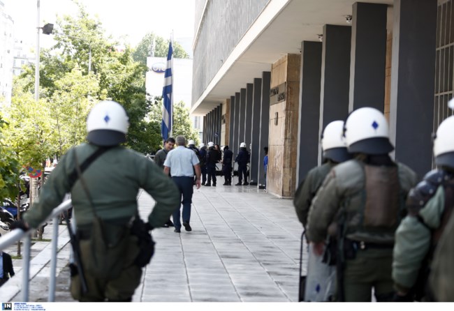 ΔΙΚΑΣΤΗΡΙΑ