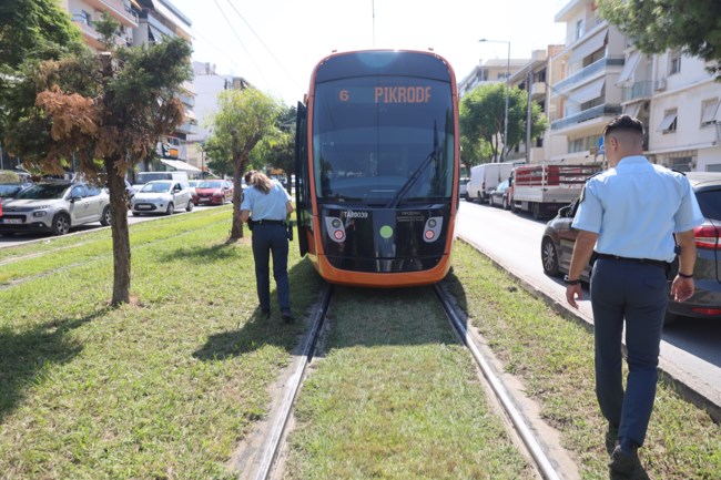 ΤΡΑΜ 15ΧΡΟΝΟΣ ΠΑΤΙΝΙ