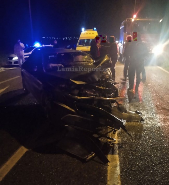 Λαμία: Ένας νεκρός και δύο τραυματίες σε τροχαίο στην εθνική οδό Λαμίας - Καρπενησίου