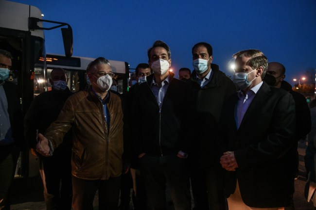 Στο αμαξοστάσιο του ΟΣΥ ο Κυριάκος Μητσοτάκης - Στους δρόμους τα πρώτα 40 λεωφορεία μέσω leasing